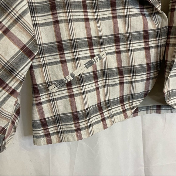 DONCASTER SPORT Women’s Tan White Red
Plaid Cropped Puff Sleeve Blazer Size 4 - Picture 7 of 15